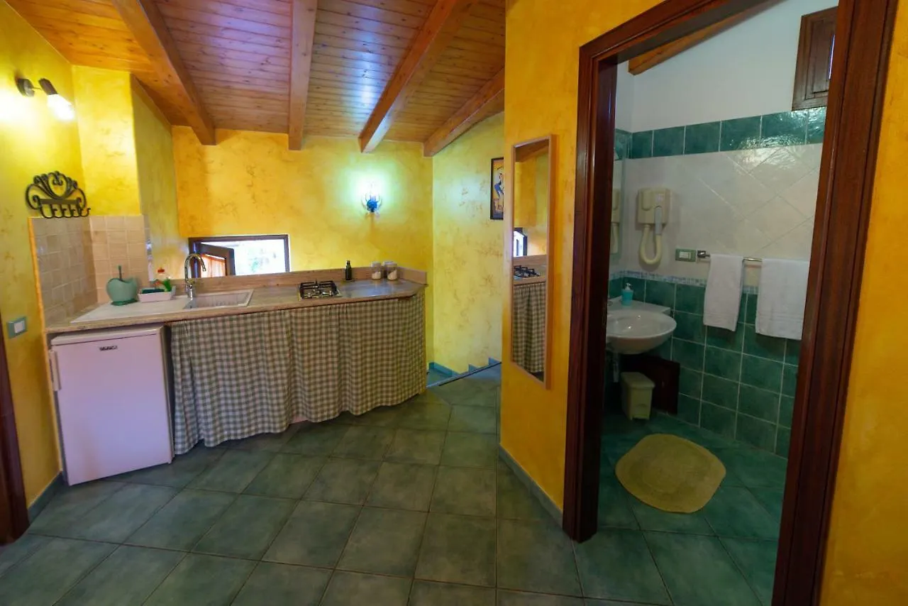 Clelia Case Centro Storico Holiday home Isola di Ustica 0*,  Italy